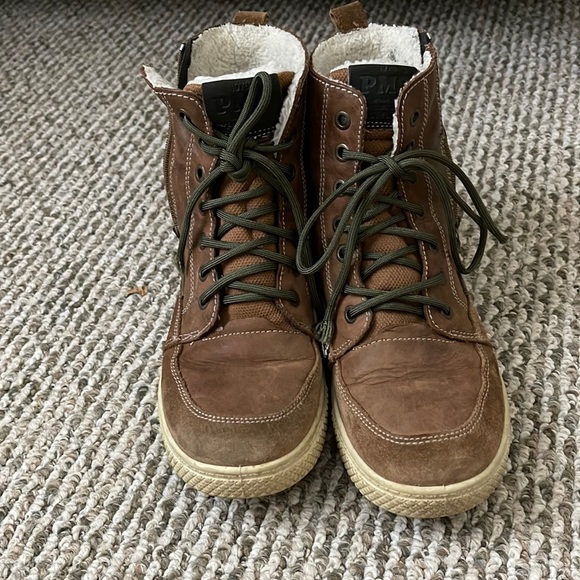 Primigi boys Gore-TEX size 3.5 boot— like NEW - Picture 1 of 7